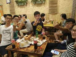 东丰烧烤加盟,学烧烤技术,开烧烤店多少钱疯狂烤翅加盟